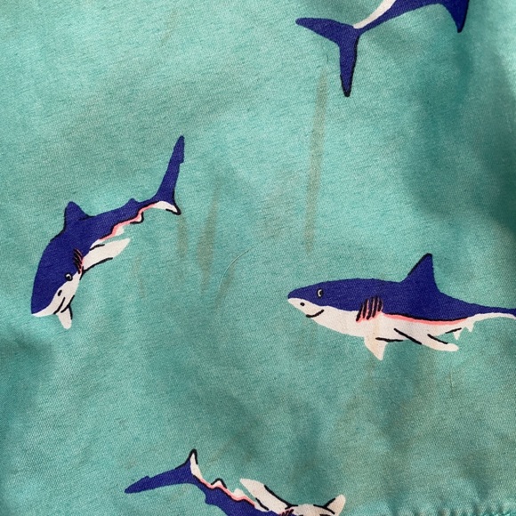 Pair of Old Navy Swim Trunks - 5T - Picture 9 of 11